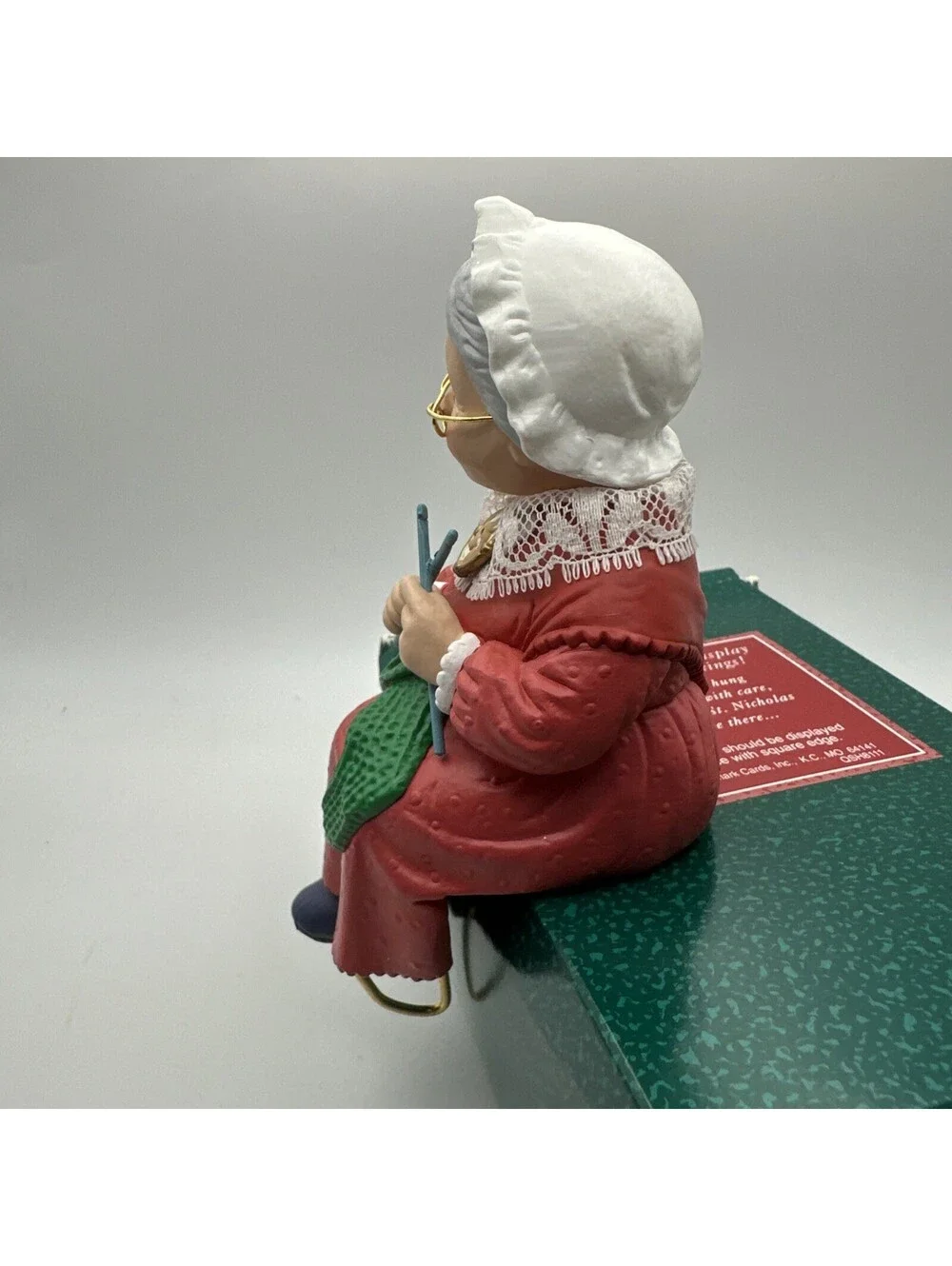 Vintage 1988 Hallmark Holiday Christmas Stocking Hanger 
